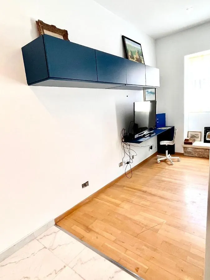 Bright Bookworm'S Haven Apartment Sliema