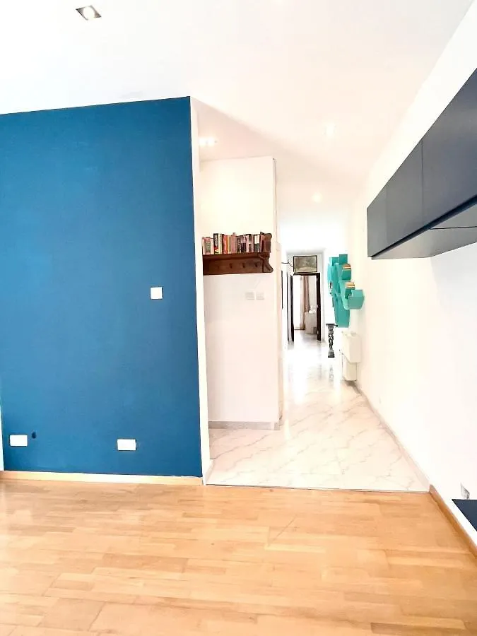 Bright Bookworm'S Haven Apartment Sliema 0*,  Malta
